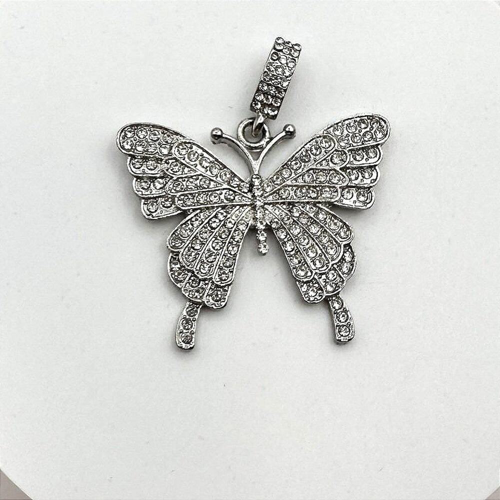 Vintage 90s Silver Tone Clear Glass Butterfly Pendant Classic Fashion Jewelry